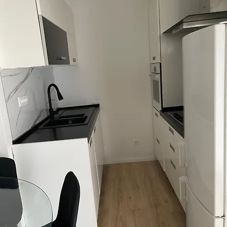 V Apartment